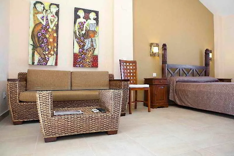Zahara Sol Villas Y Apartamentos By Qhotels Zahara de los Atunes Spanien