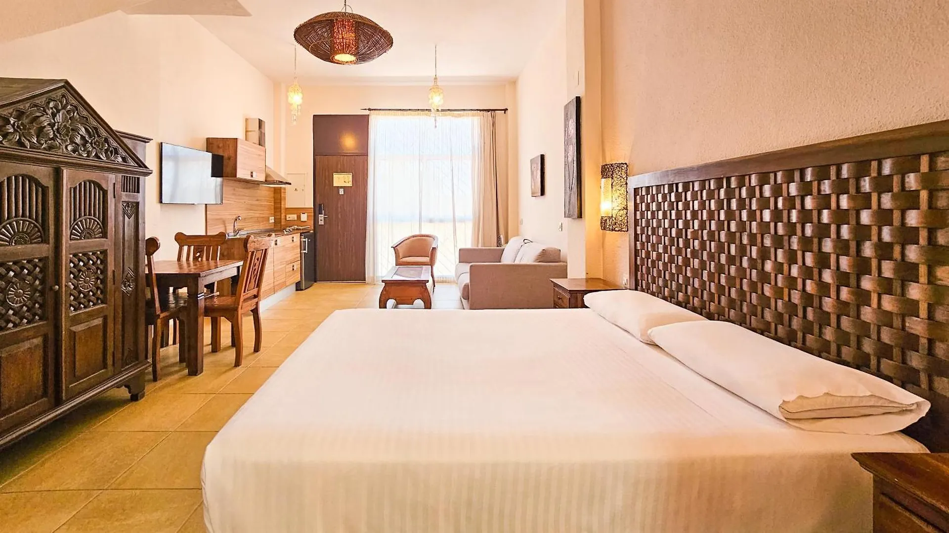 Zahara Sol Villas Y Apartamentos By Qhotels Zahara de los Atunes Spain